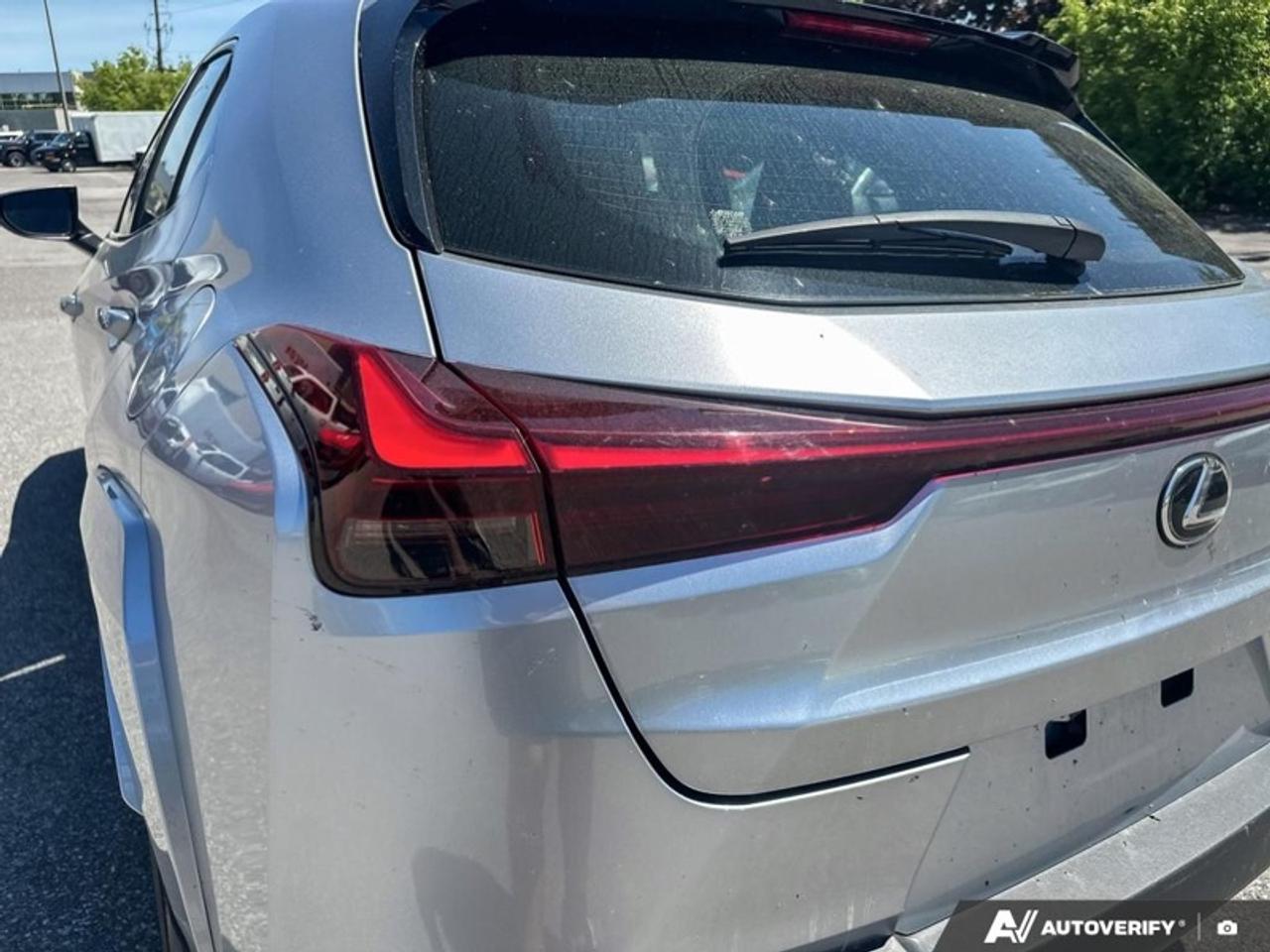 2025 Lexus UX 300h  UX 300H AWD HYBRID Photo