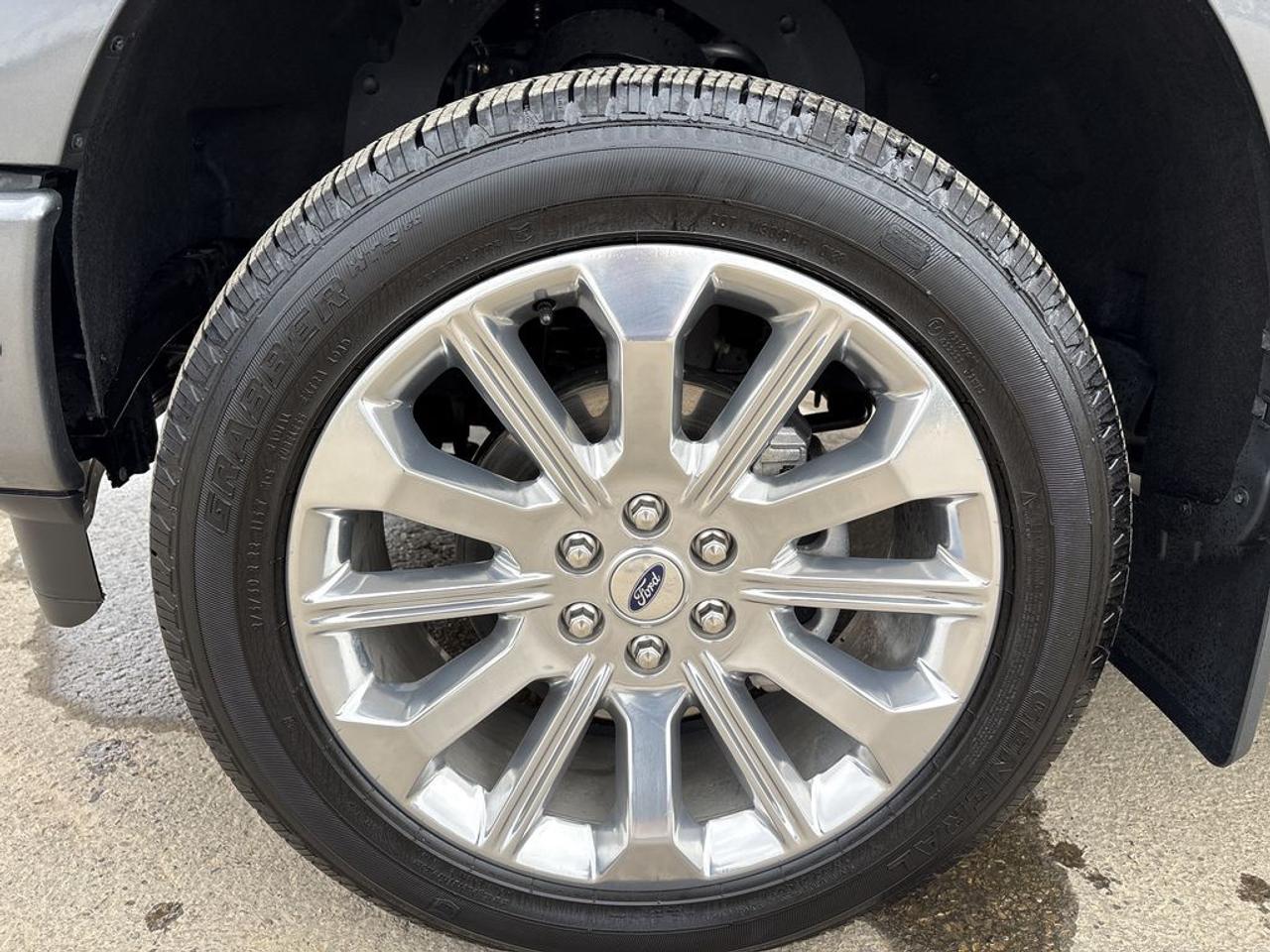 2023 Ford F-150 Limited  Photo2