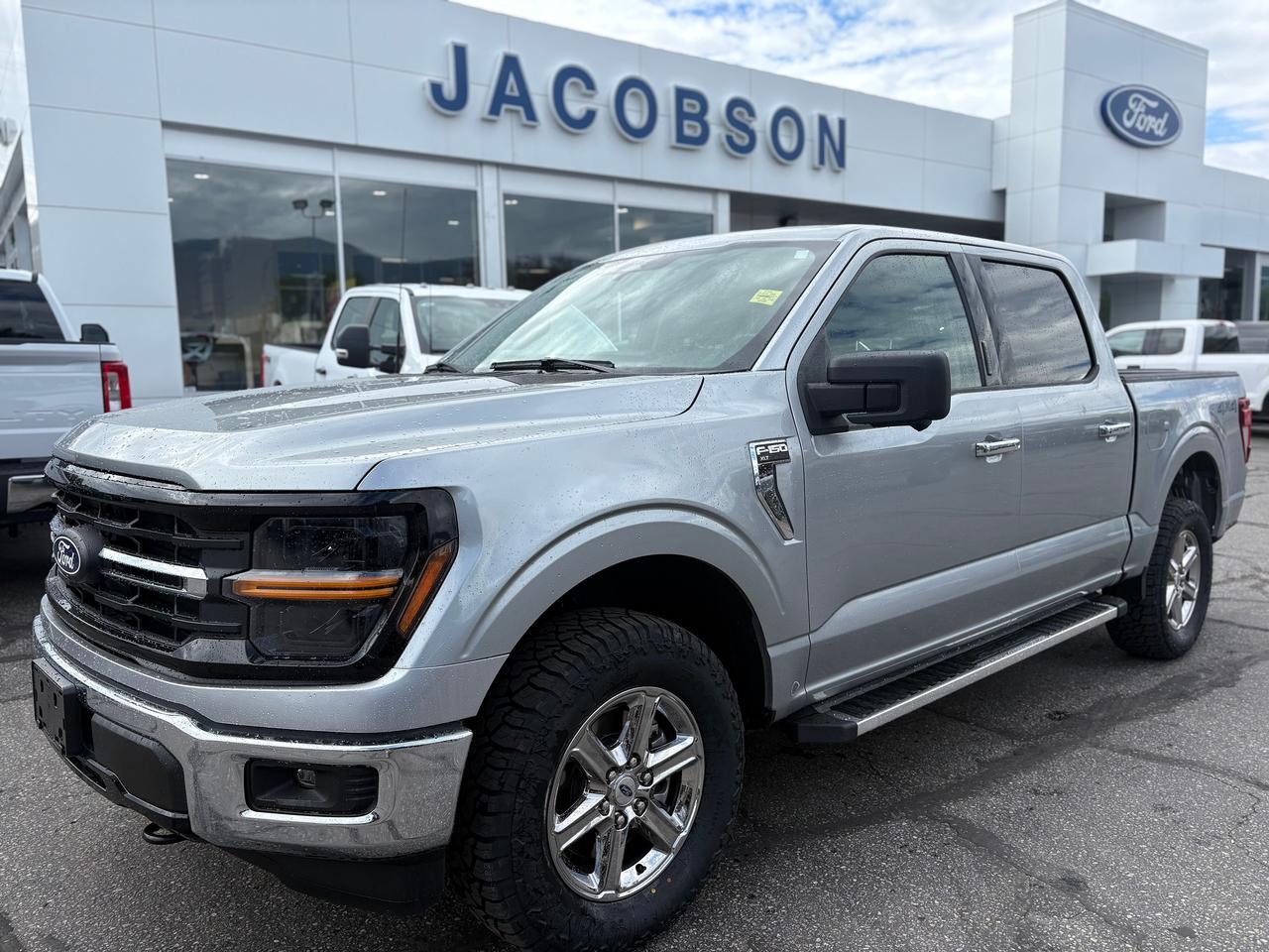 2024 Ford F-150 XLT Photo0