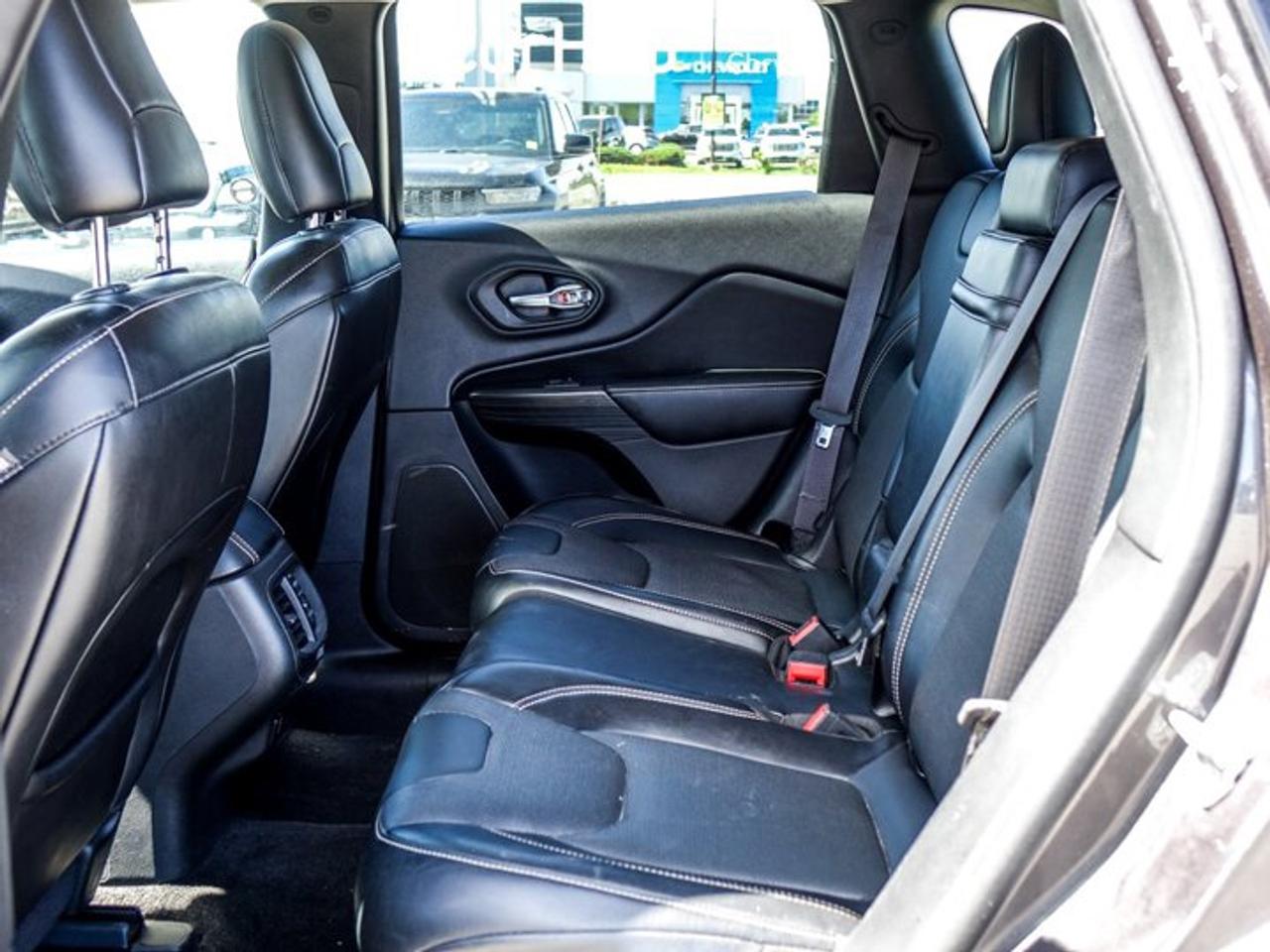 2015 Jeep Cherokee Limited Photo