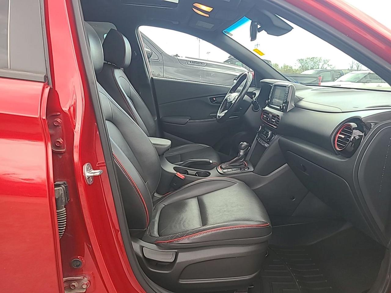 2019 Hyundai KONA Ultimate Awd Photo4