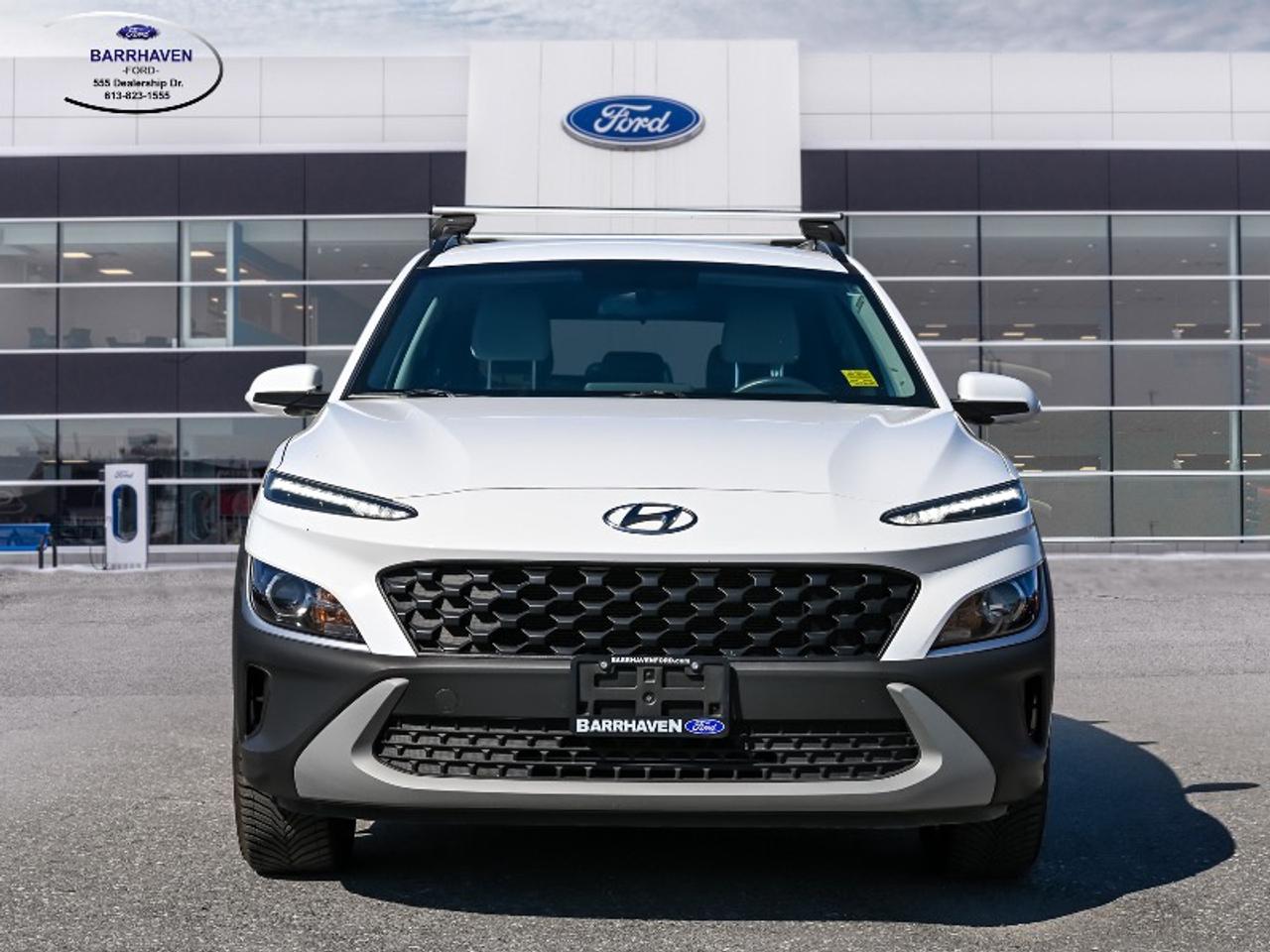 2022 Hyundai KONA LE Photo
