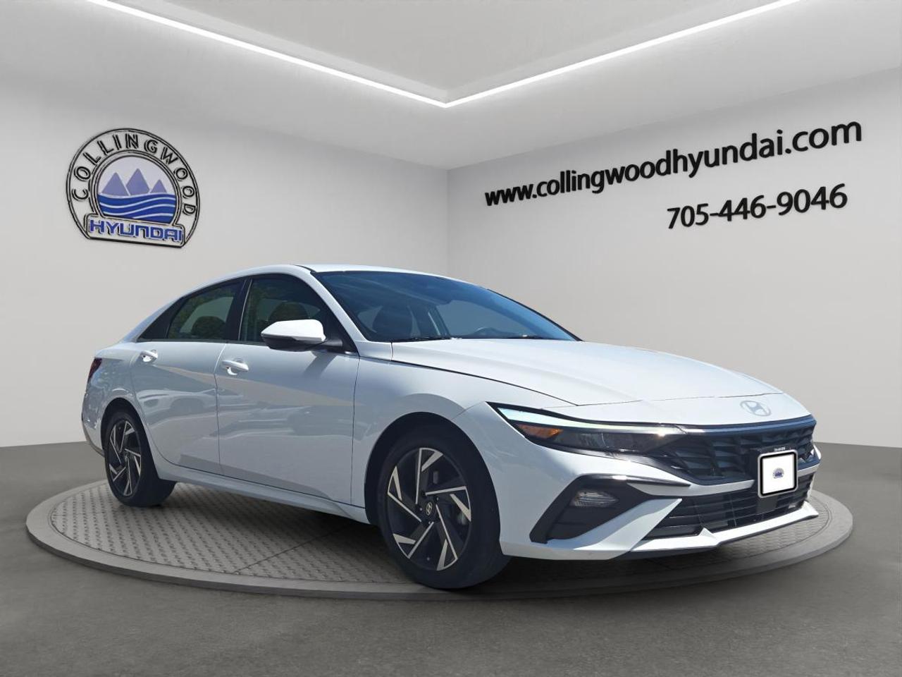 2024 Hyundai Elantra Luxury Photo