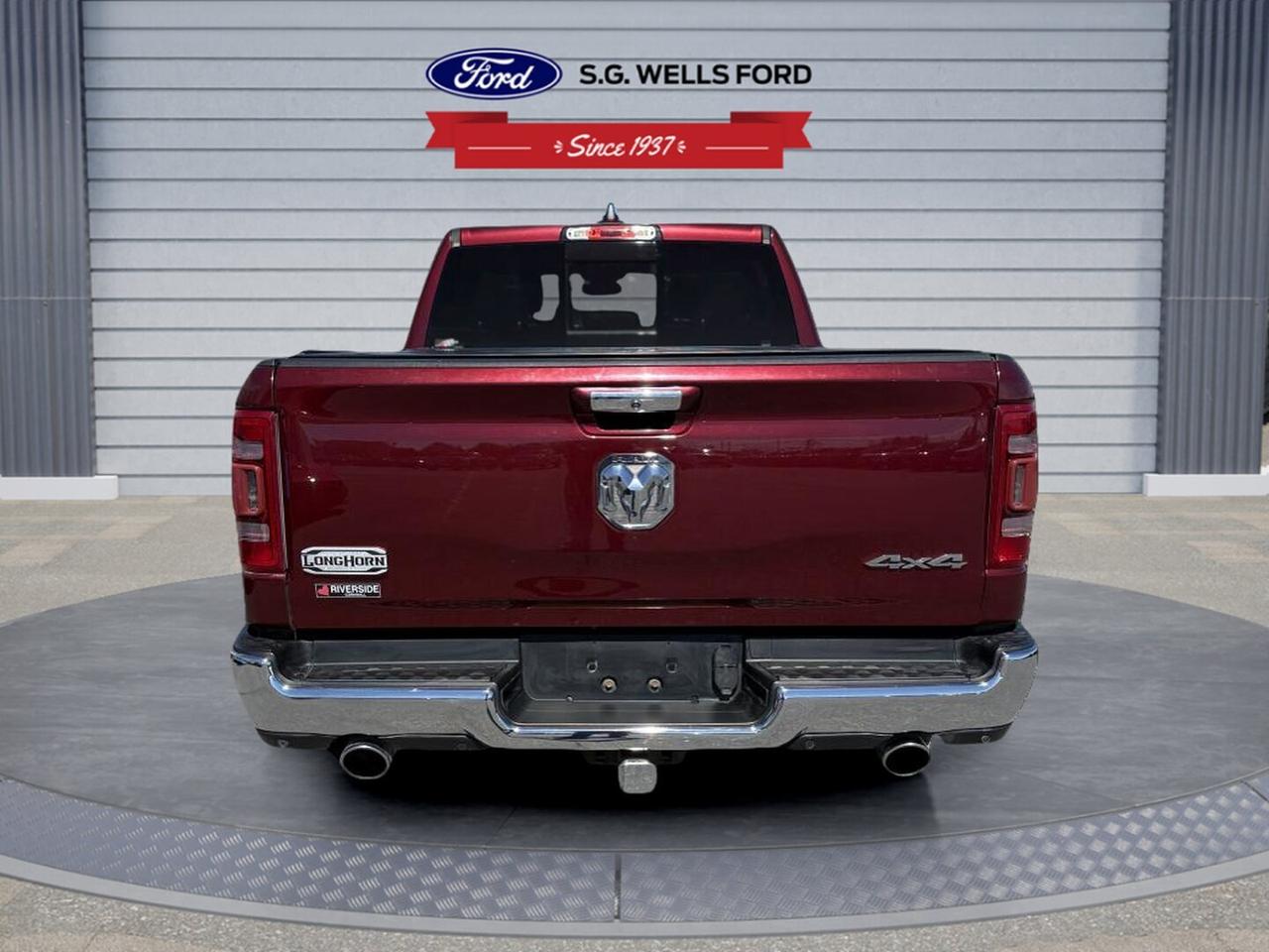 2019 RAM 1500 Longhorn Photo4