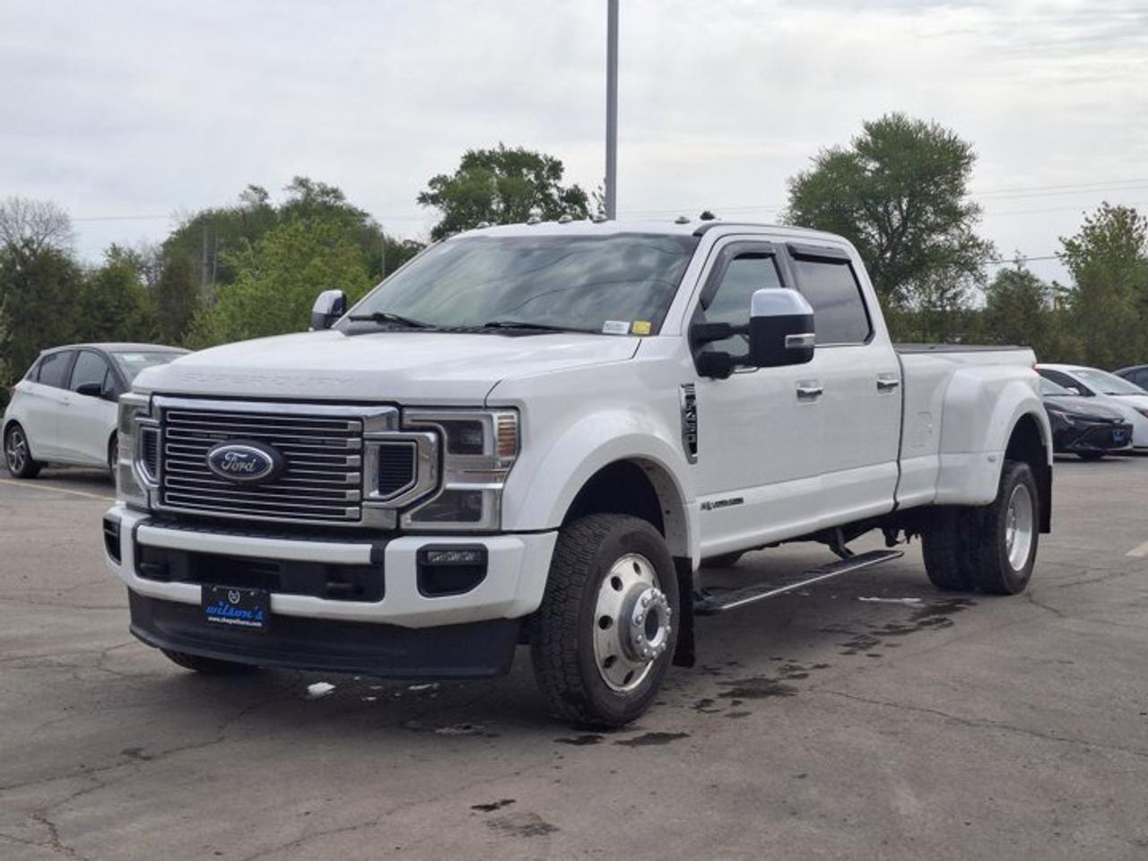 2022 Ford F-450 Super Duty DRW Platinum DRW 4X4 | Dually | 6.7L Diesel | FX4 | Leather | Twin Panel Moonroof | Nav | 360 Cam & More Photo