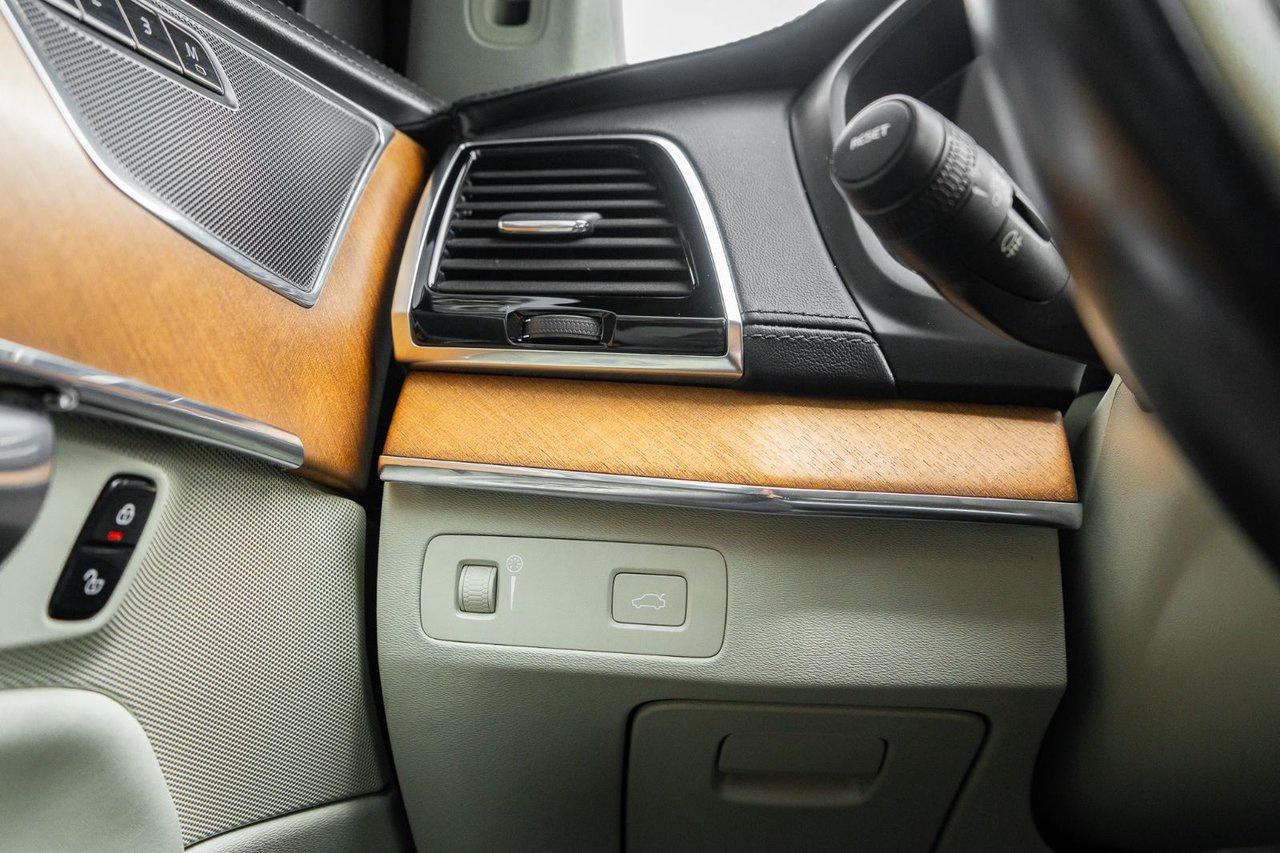 2016 Volvo XC90 T6 Inscription Photo