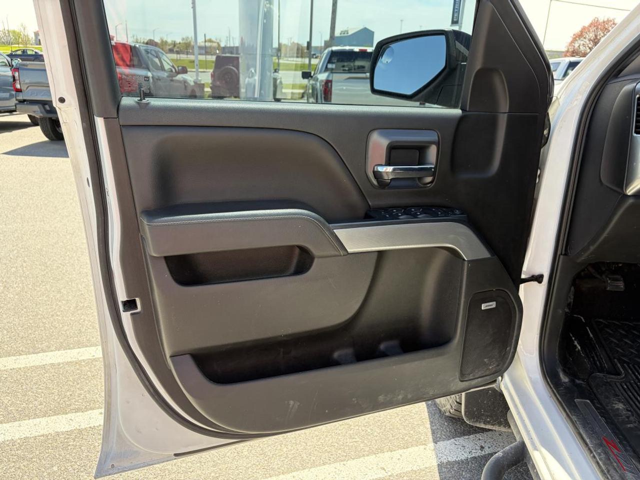 2018 Chevrolet Silverado 1500 LT Photo
