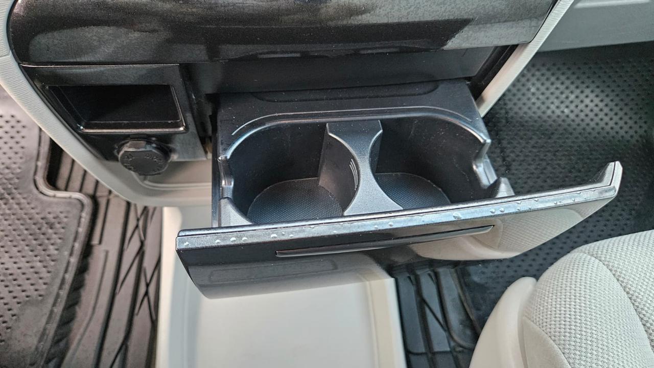 2011 Toyota Sienna  Photo