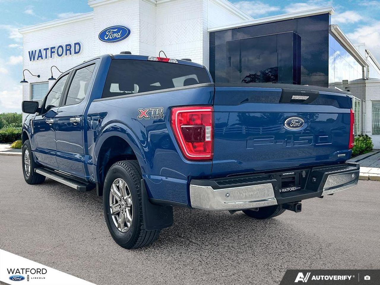 2023 Ford F-150 XLT 4WD SuperCrew 5.5' Box Photo3