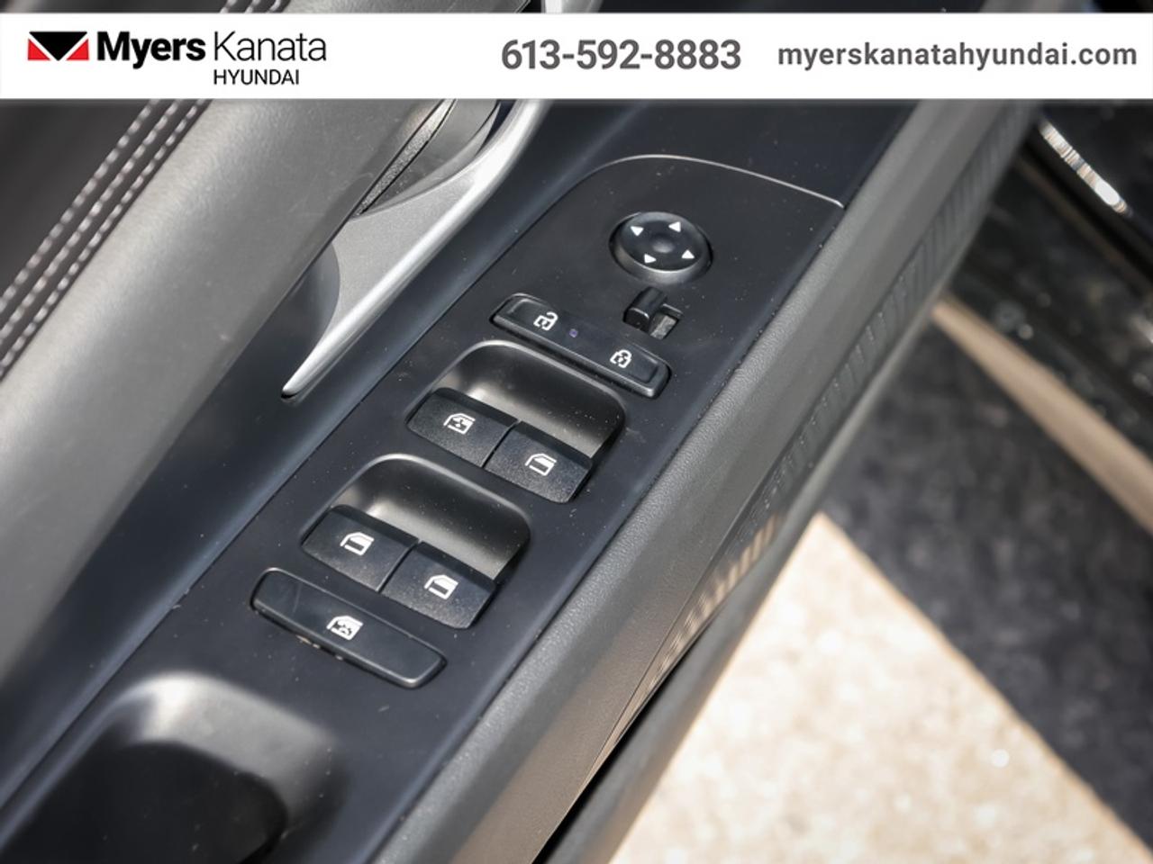 2025 Hyundai Elantra Preferred IVT w/Tech Pkg Photo