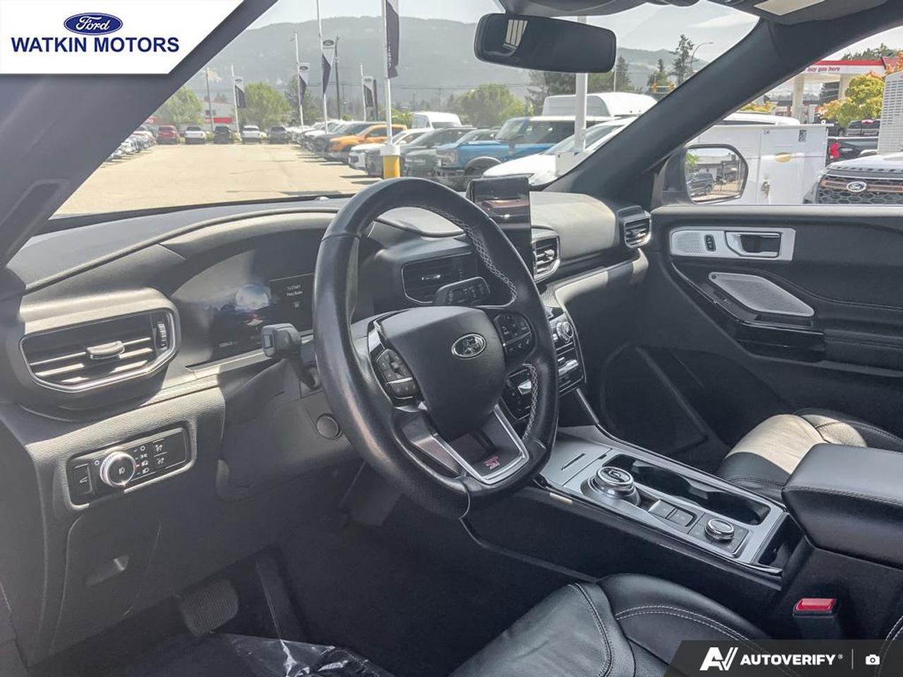 2023 Ford Explorer ST 4WD TECH PACKAGE Photo15