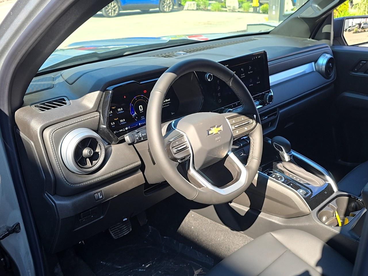 2026 Chevrolet Colorado Crew Cab Short Box 4-Wheel Drive LT Photo