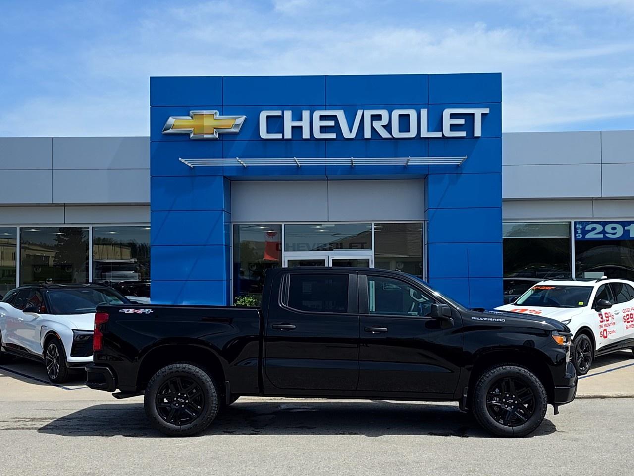 2026 Chevrolet Silverado 1500 Crew Cab Short Box 4-Wheel Drive Custom Photo5