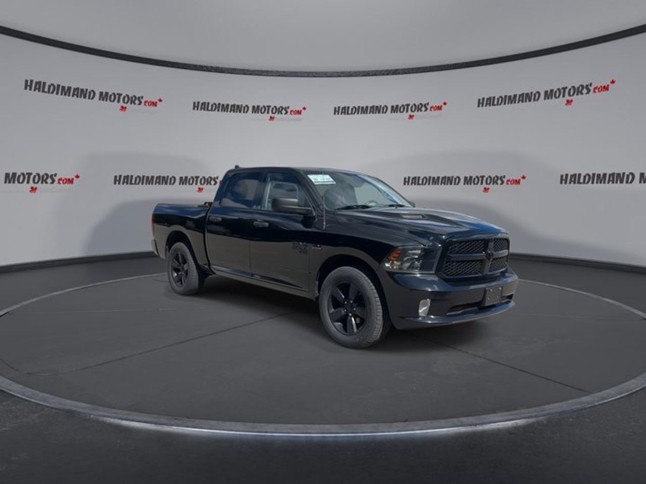 2022 RAM 1500 Classic Express Crew Cab 5'7 Box 4x4 | One Owner | No Accidents Photo