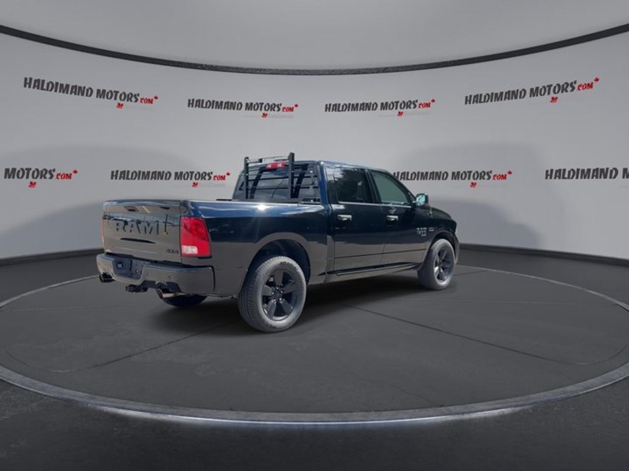 2022 RAM 1500 Classic Express Crew Cab 5'7 Box 4x4 | One Owner | No Accidents Photo