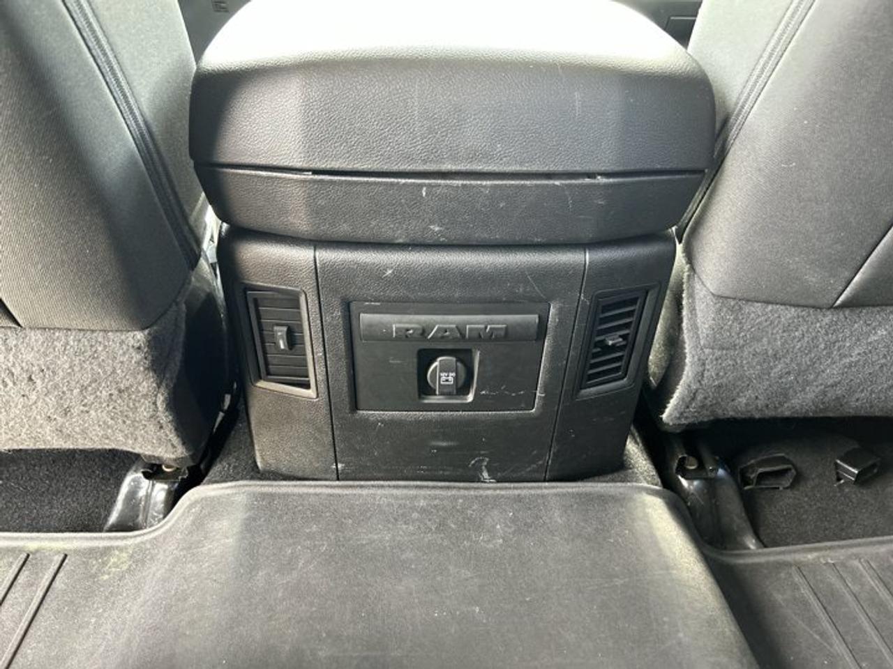 2022 RAM 1500 Classic Express Crew Cab 5'7 Box 4x4 | One Owner | No Accidents Photo