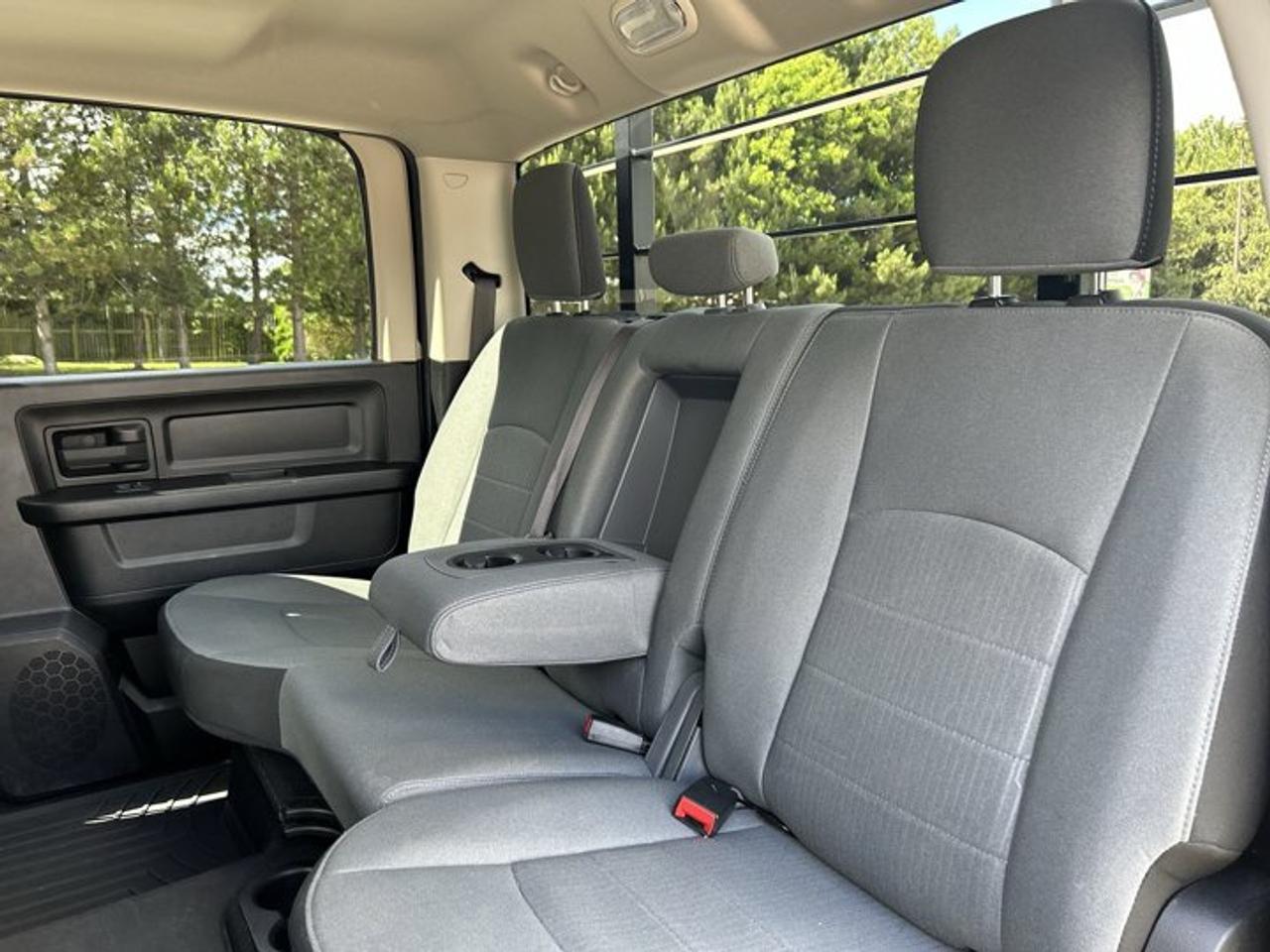 2022 RAM 1500 Classic Express Crew Cab 5'7 Box 4x4 | One Owner | No Accidents Photo