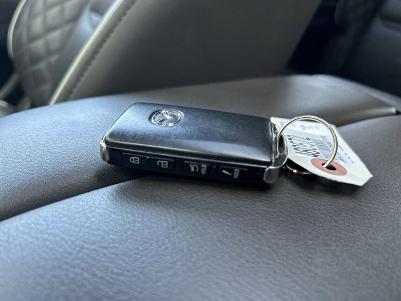 2022 Mazda CX-9 Signature AWD | No Accidents | Sunroof | Leather Seats Photo