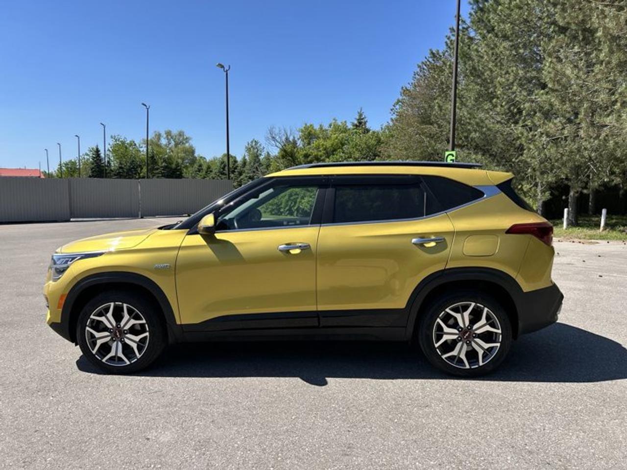 2023 Kia Seltos SX Turbo AWD | Sunroof | Vent. Front Seats | Heated Steering Photo