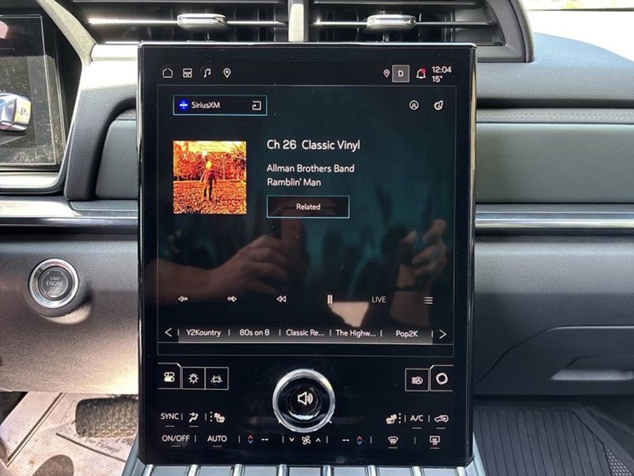 2026 GMC Terrain AT4 AWD | No Accidents | Panoramic Sunroof | Heated Steering Photo