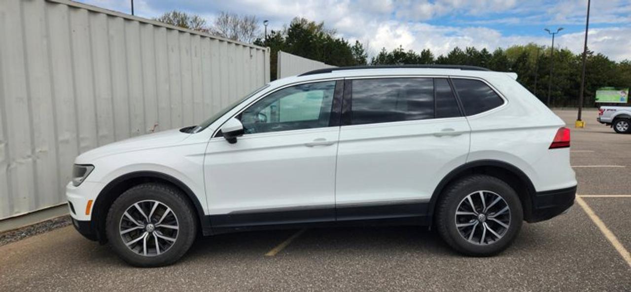 2019 Volkswagen Tiguan Comfortline 4WD | No Accidents | Leather Seats Photo