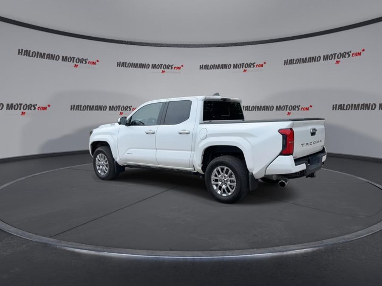 2025 Toyota Tacoma Limited Double Cab 5' Bed Hybrid 4x4 | Sunroof Photo