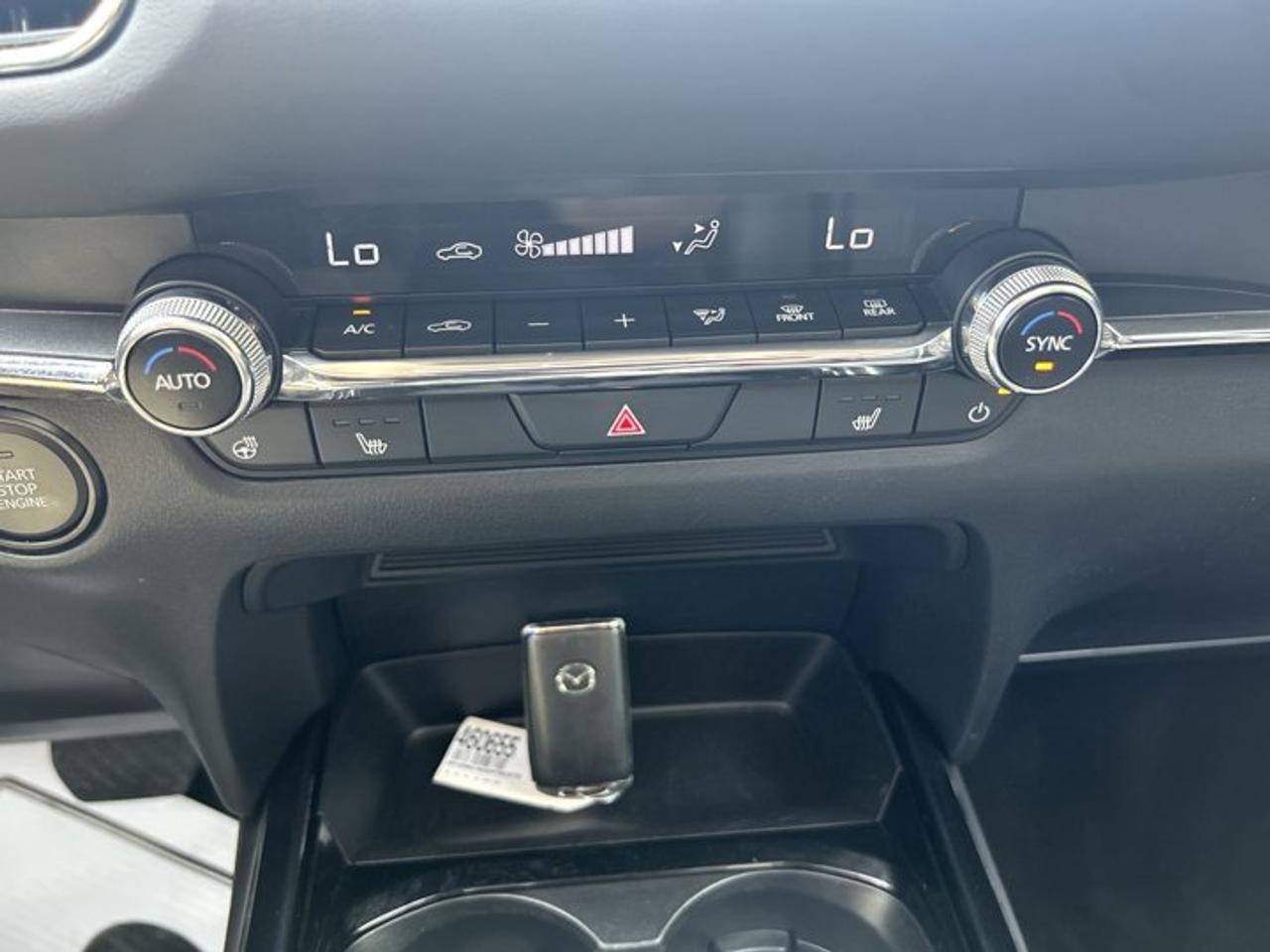2024 Mazda CX-30 GS AWD | Leather Seats | Sunroof | Heated Steering Photo