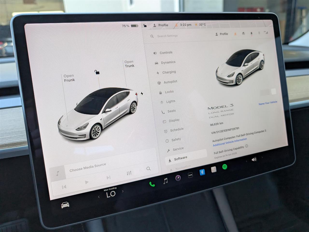 2022 Tesla Model 3 LONG RANGE AWD - DUAL MOTOR Photo