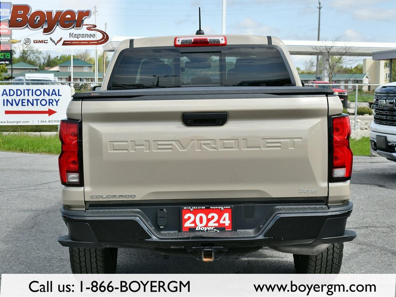 2024 Chevrolet Colorado Crew Cab Short Box 4-Wheel Drive Z71 Photo