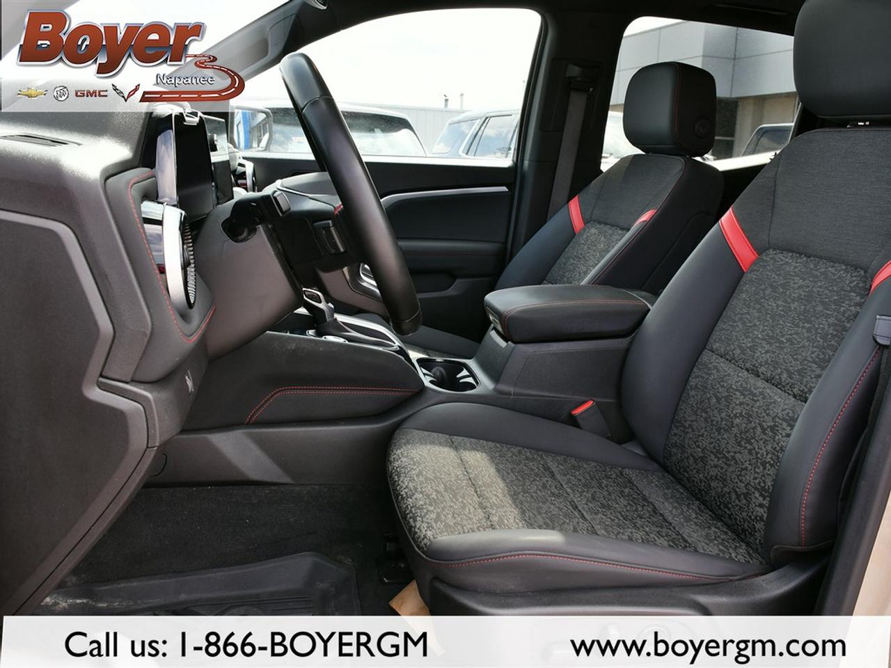 2024 Chevrolet Colorado Crew Cab Short Box 4-Wheel Drive Z71 Photo