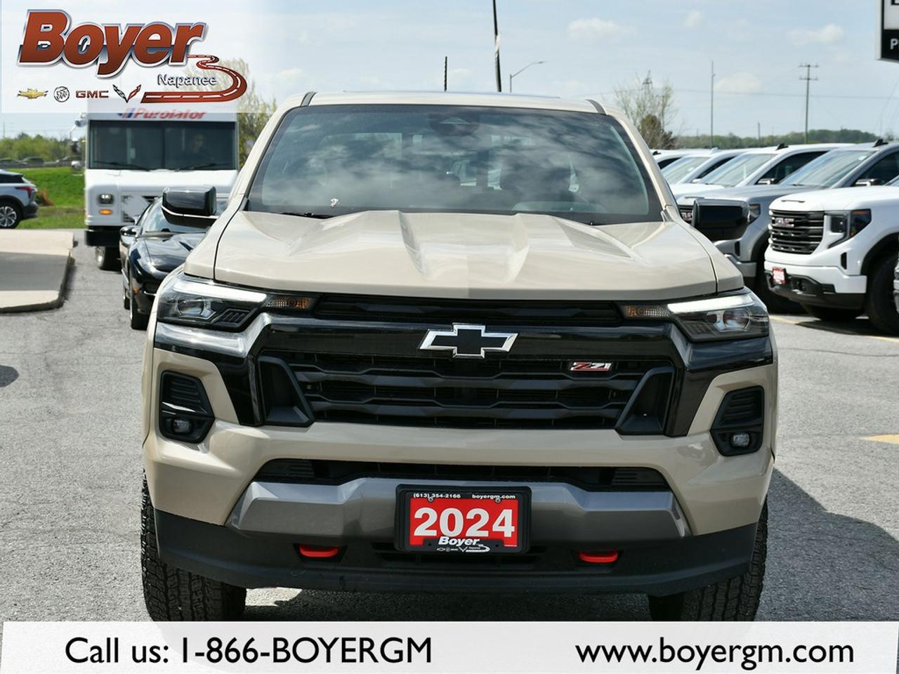 2024 Chevrolet Colorado Crew Cab Short Box 4-Wheel Drive Z71 Photo