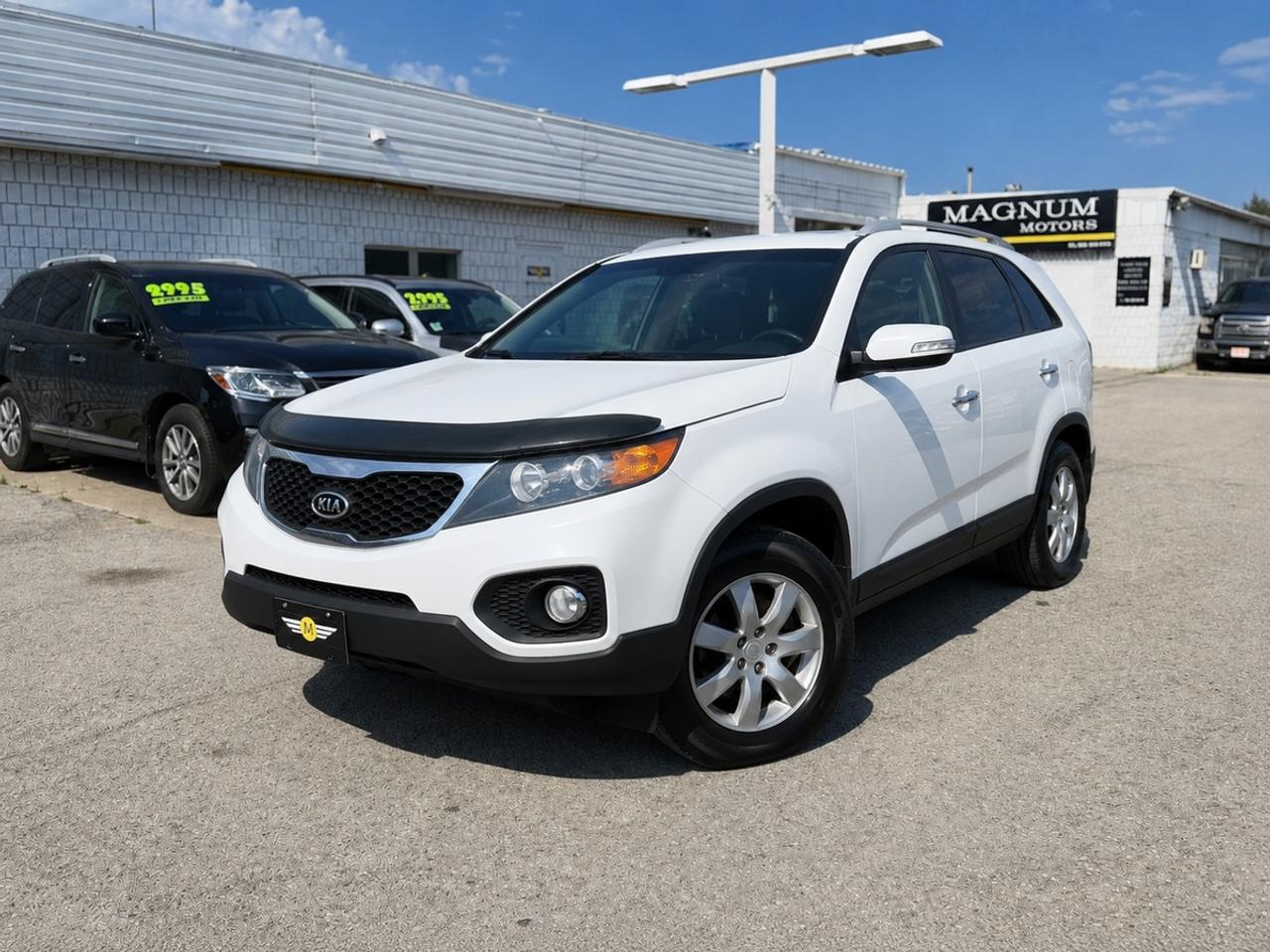 2011 Kia Sorento LX Photo0