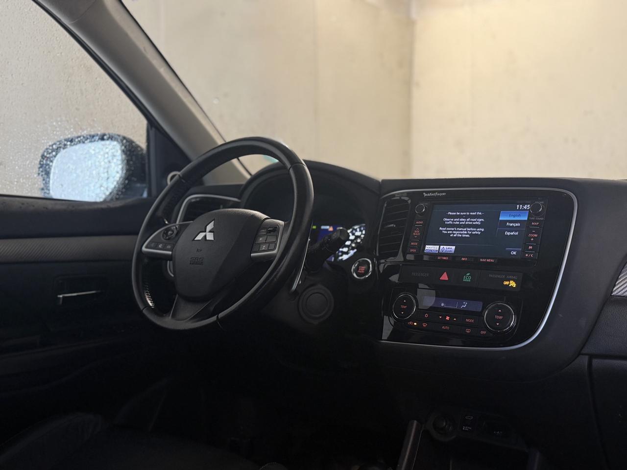 2014 Mitsubishi Outlander GT - NO ACCIDENTS Photo