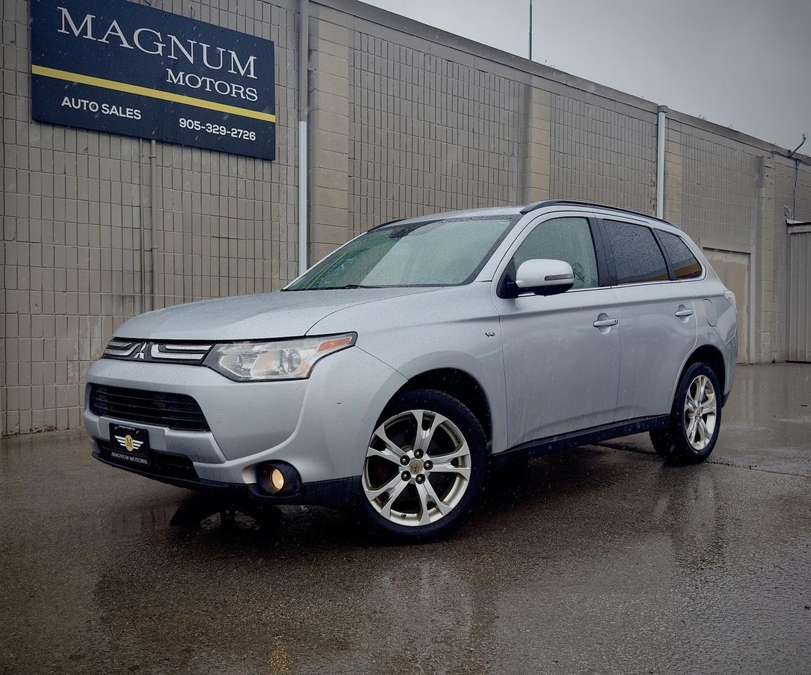 2014 Mitsubishi Outlander GT - NO ACCIDENTS Photo