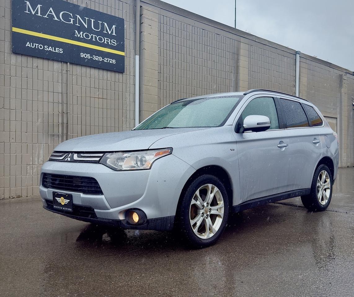 2014 Mitsubishi Outlander GT - NO ACCIDENTS Photo