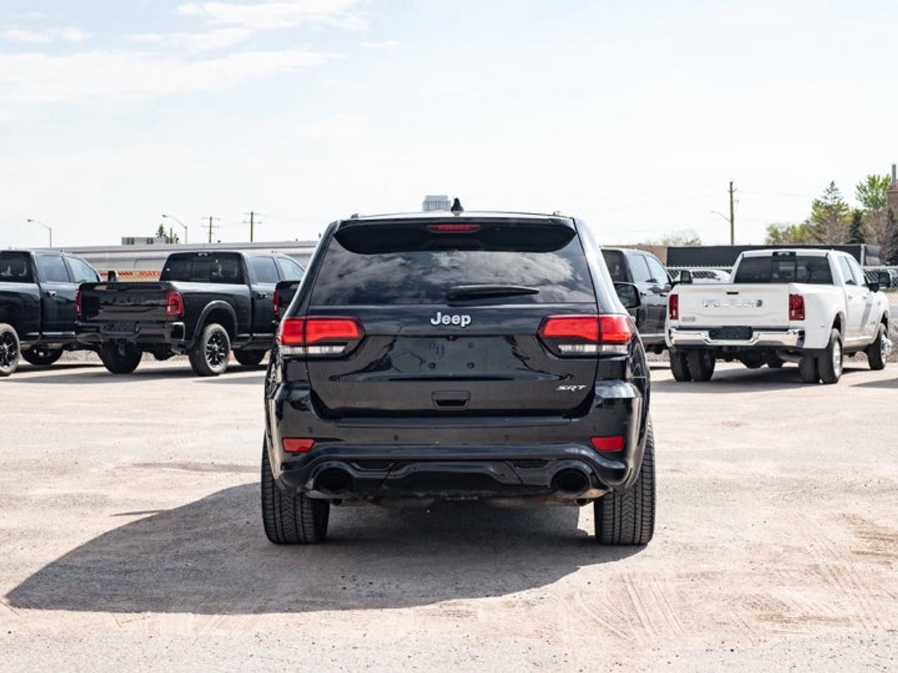 2016 Jeep Grand Cherokee SRT Photo
