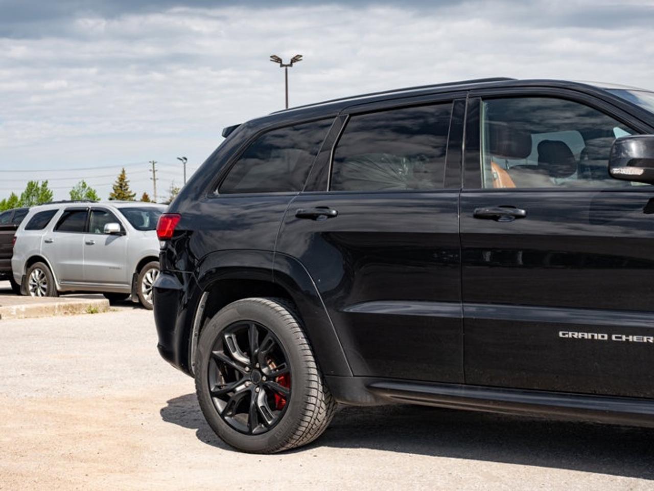 2016 Jeep Grand Cherokee SRT Photo