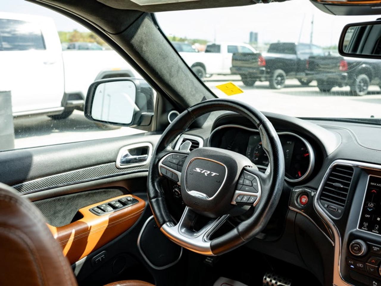 2016 Jeep Grand Cherokee SRT Photo