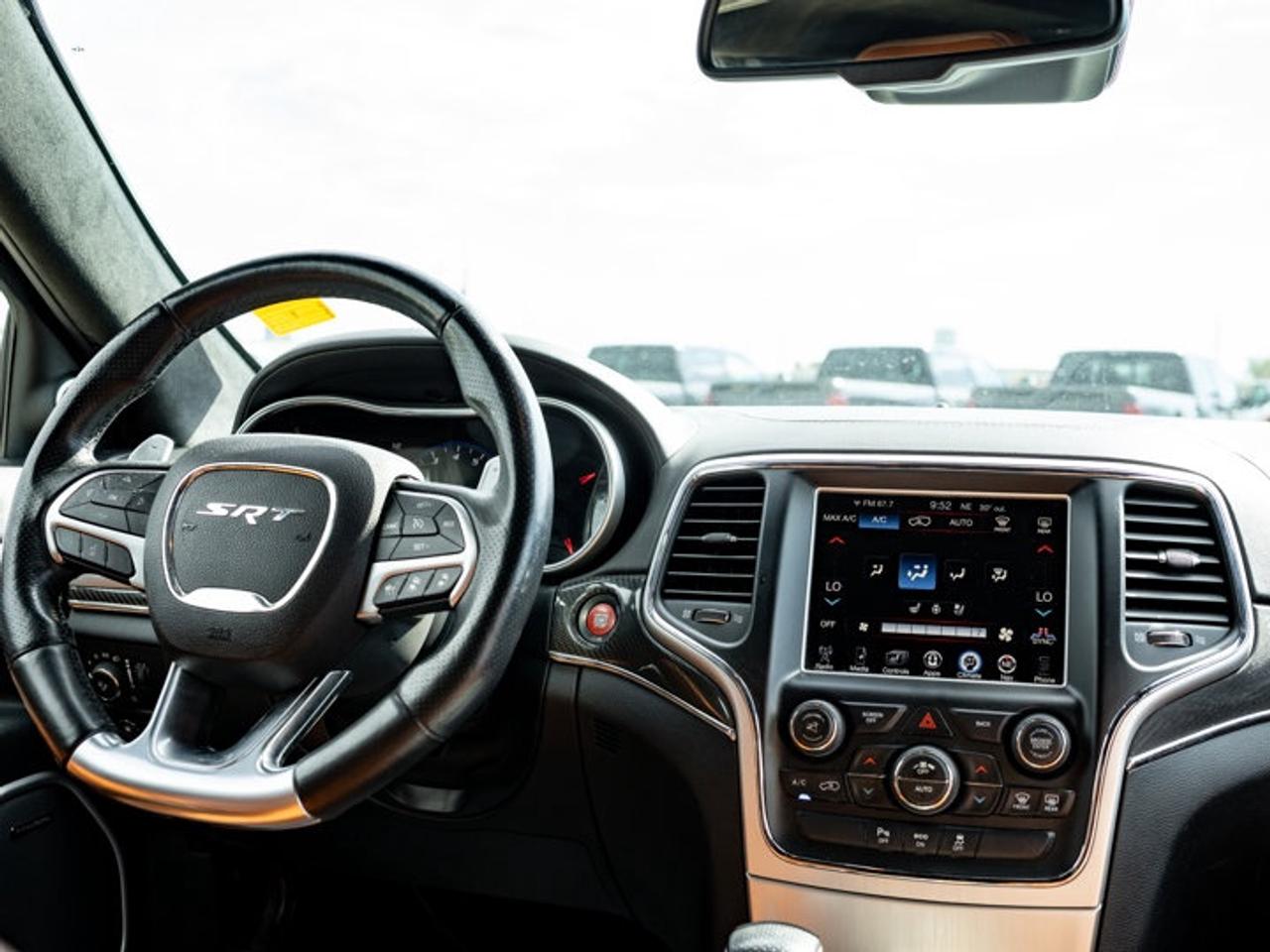 2016 Jeep Grand Cherokee SRT Photo