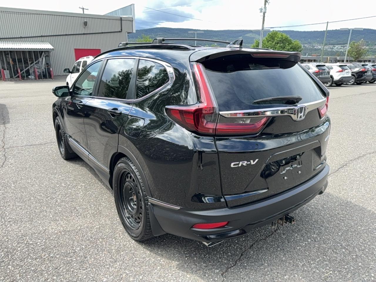 2021 Honda CR-V Touring Black Edition Photo