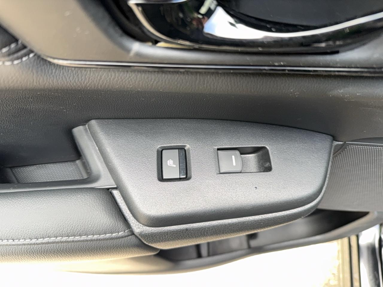 2021 Honda CR-V Touring Black Edition Photo