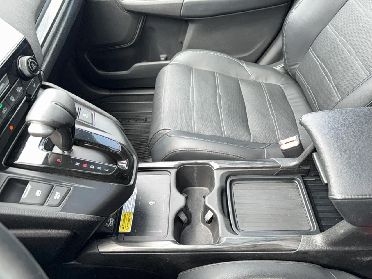 2021 Honda CR-V Touring Black Edition Photo