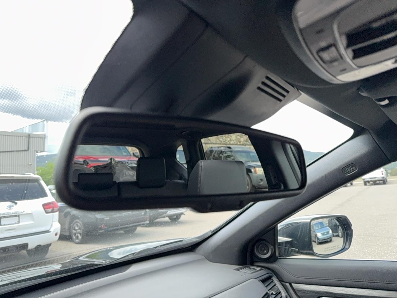 2021 Honda CR-V Touring Black Edition Photo
