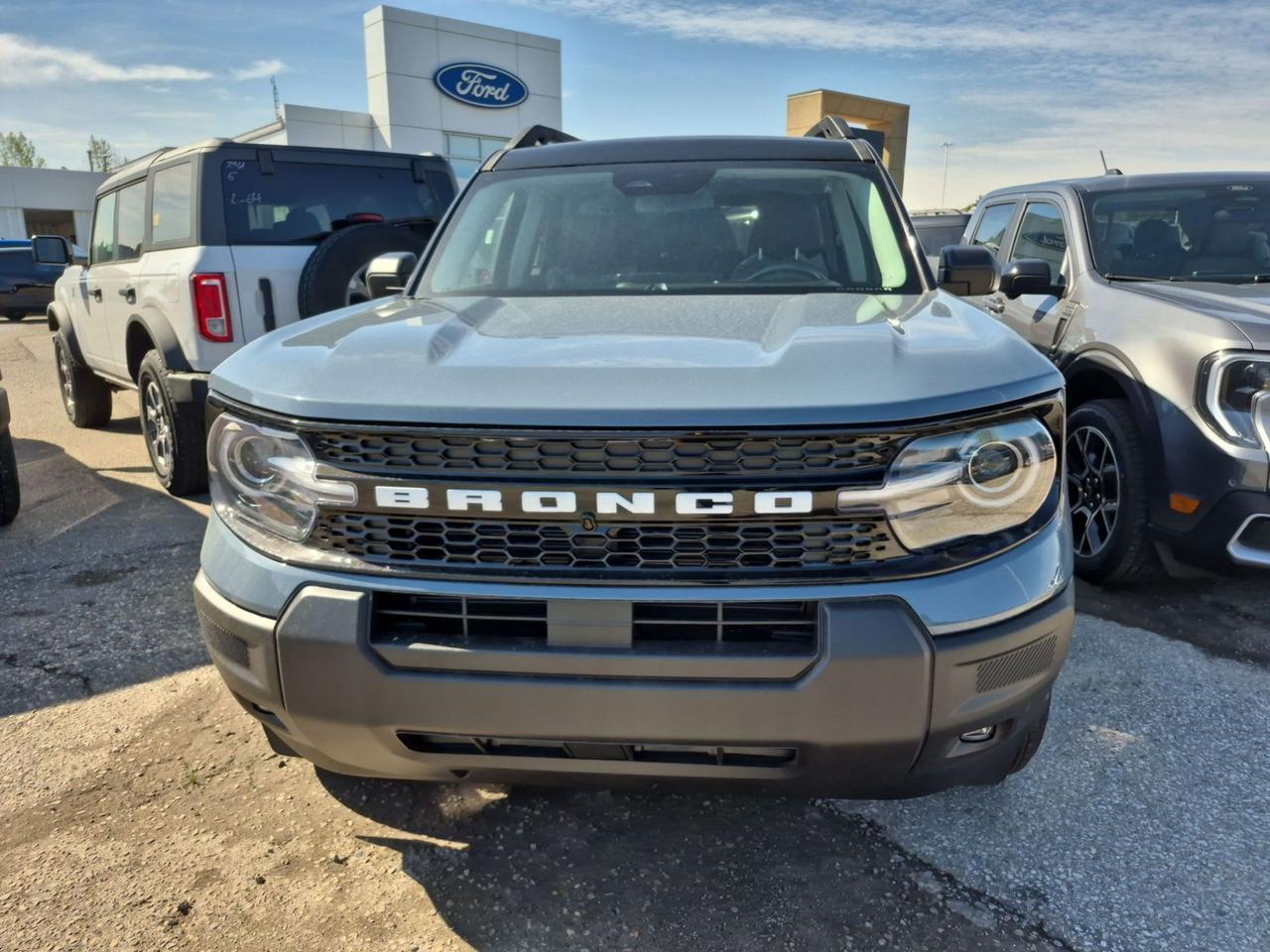 2026 Ford Bronco Sport OUTER BANKS, ADAPTIVE CRUISE, REMOTE START Photo