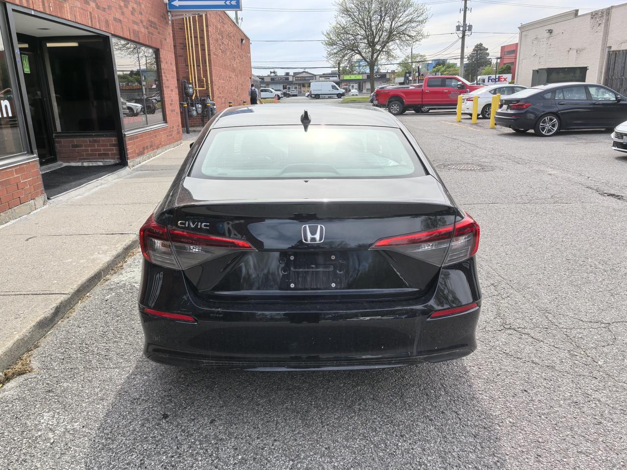 2022 Honda Civic LX Photo4
