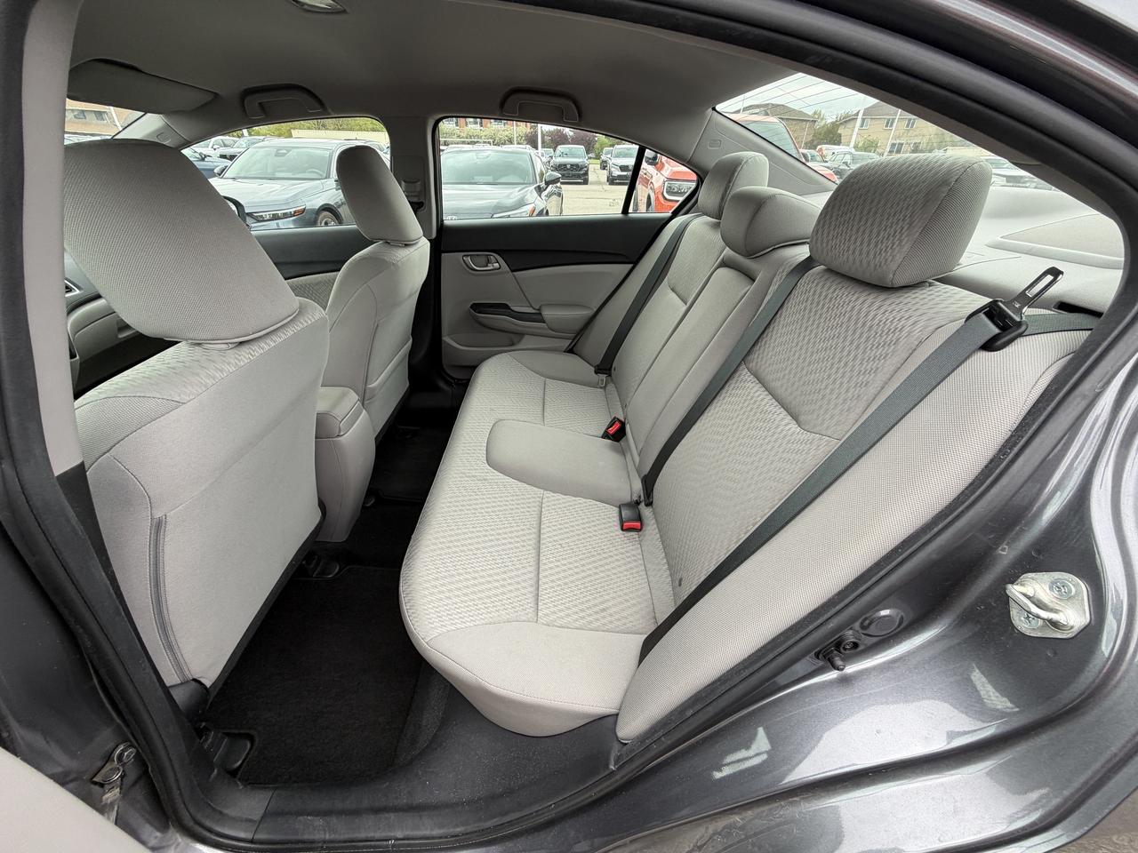 2015 Honda Civic Sedan LX   LOW KM   ONE OWNER   NO CLAIMS Photo