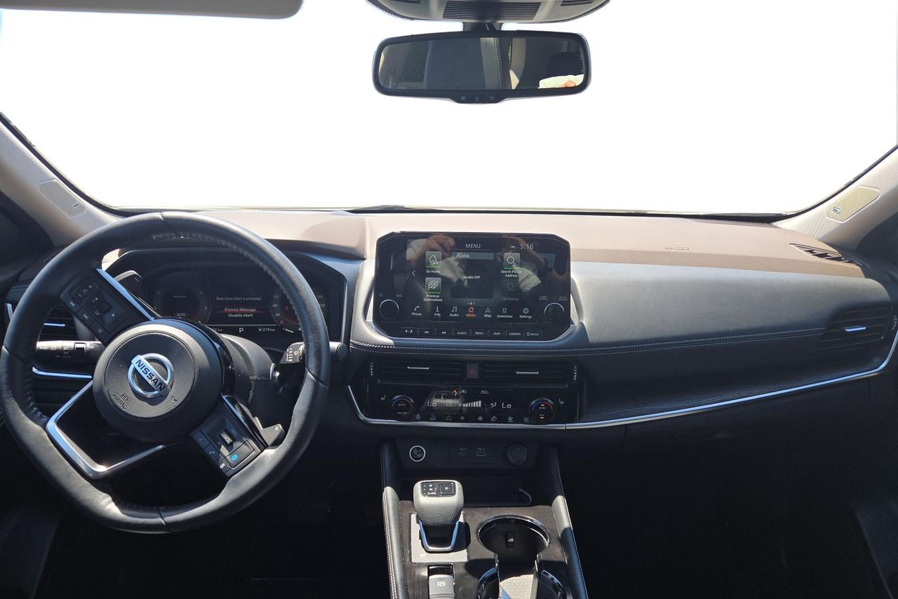 2021 Nissan Rogue Platinum Photo