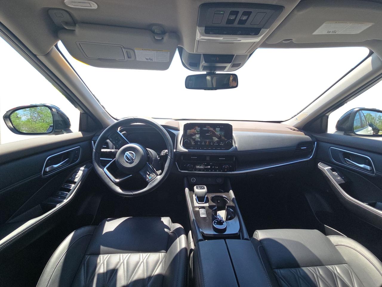 2021 Nissan Rogue Platinum Photo
