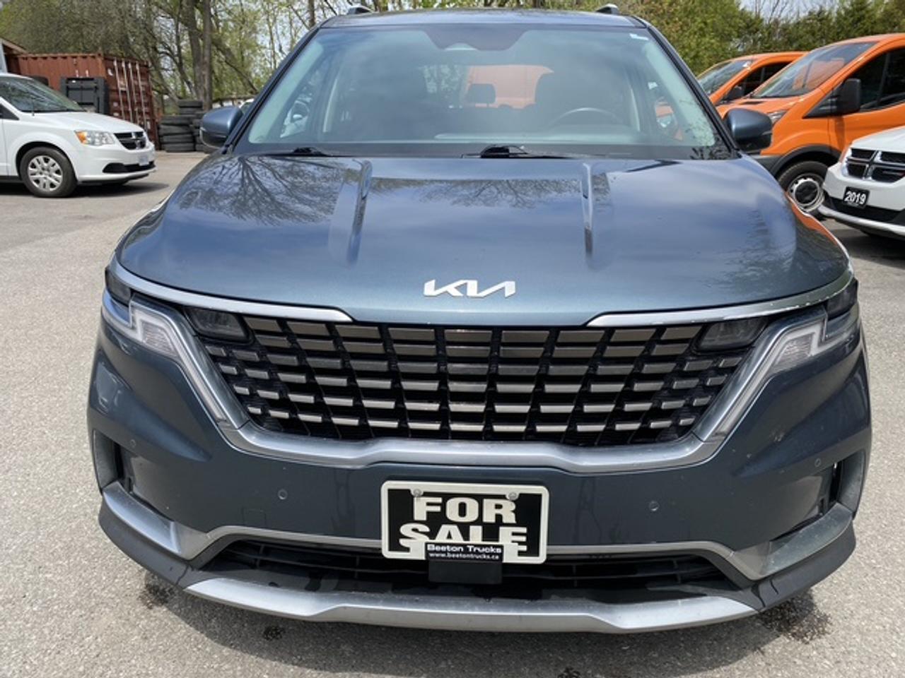 2022 Kia Carnival EX FWD Photo
