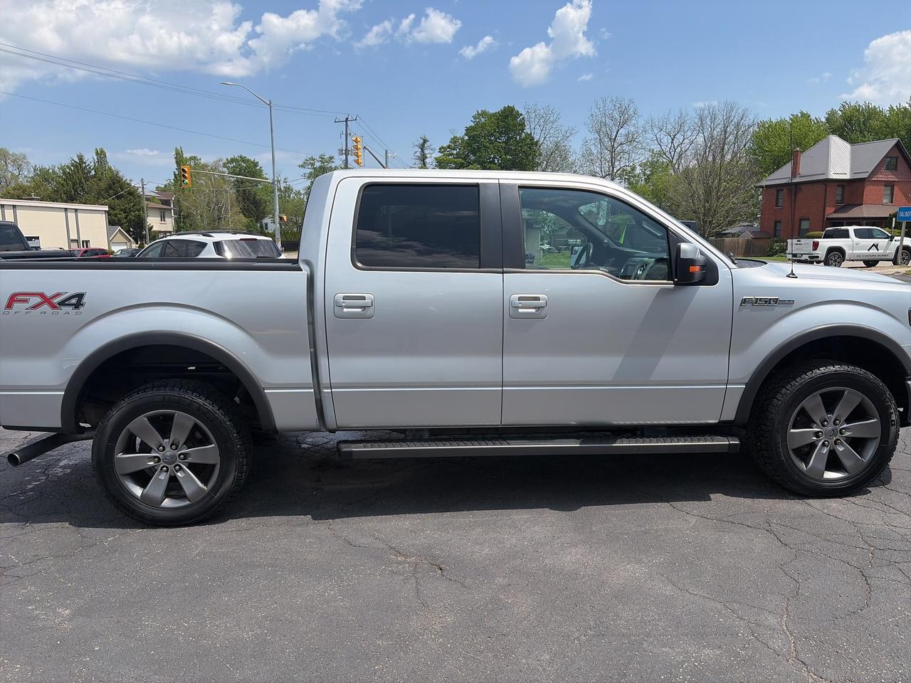 2014 Ford F-150 XLT-4X4-LEATHER-5.0L-V8 Photo3